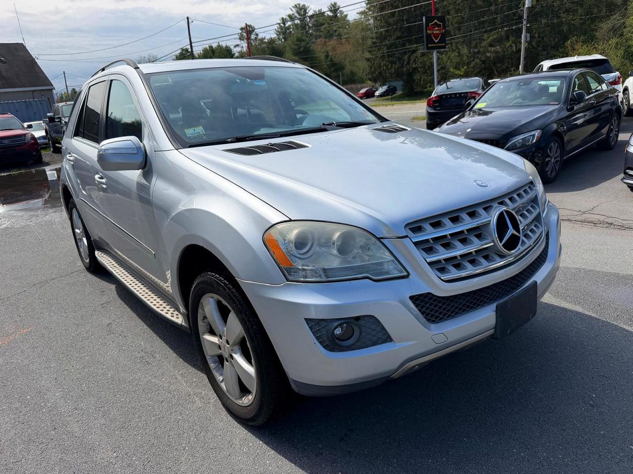 2010 Mercedes-benz Ml 350 4matic Серебряный vin: 4JGBB8GB1AA615902