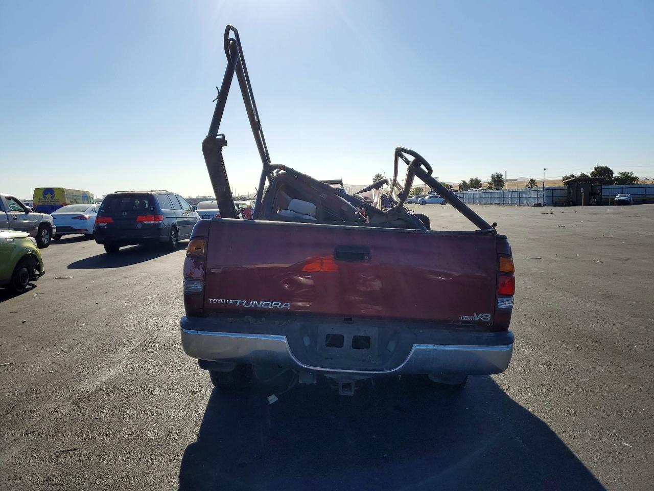 2003 Toyota Tundra Access Cab Sr5 Burgundy vin: 5TBRT34123S373280