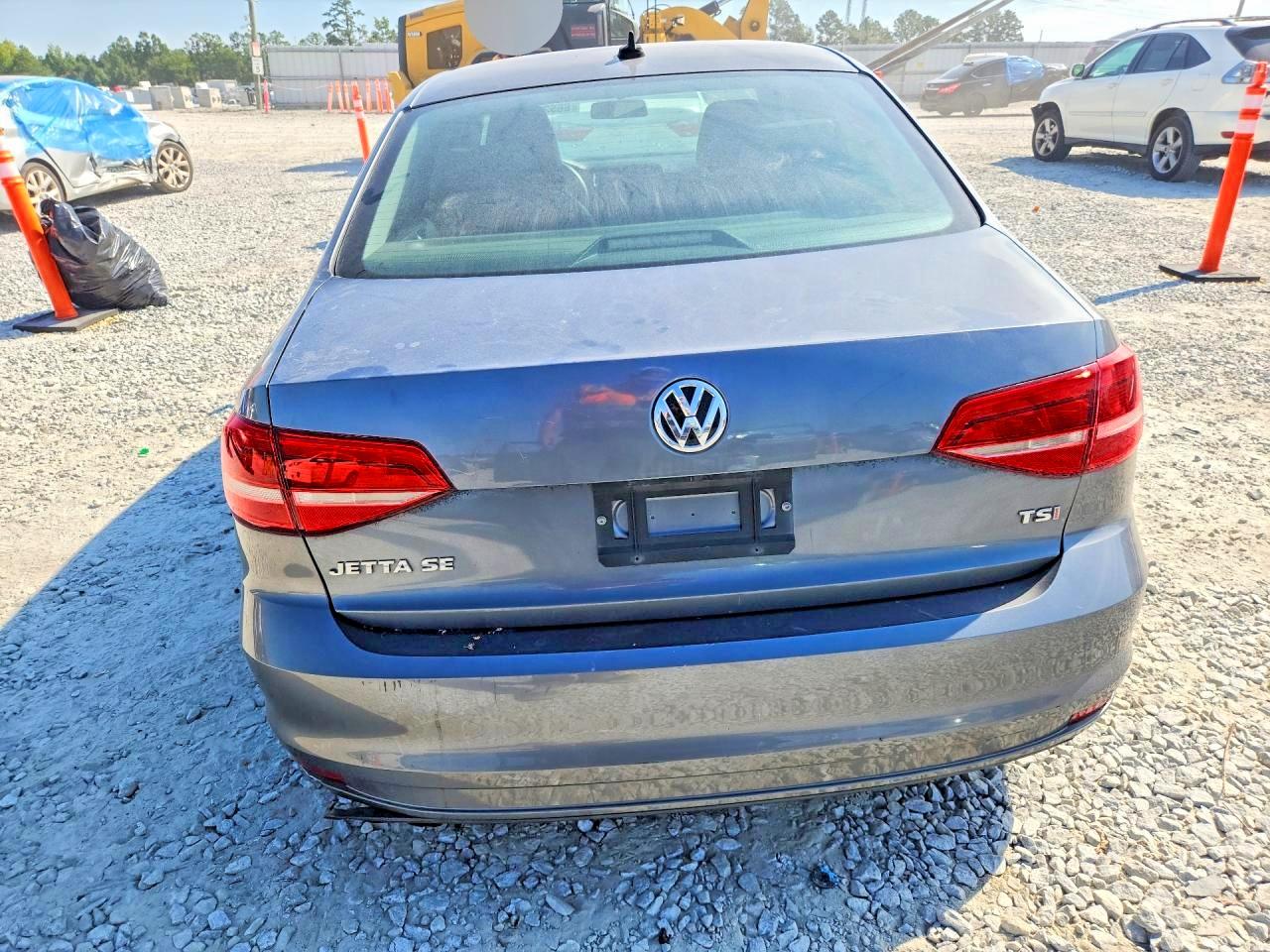 2015 Volkswagen Jetta Se Gray vin: 3VWD17AJ7FM353613