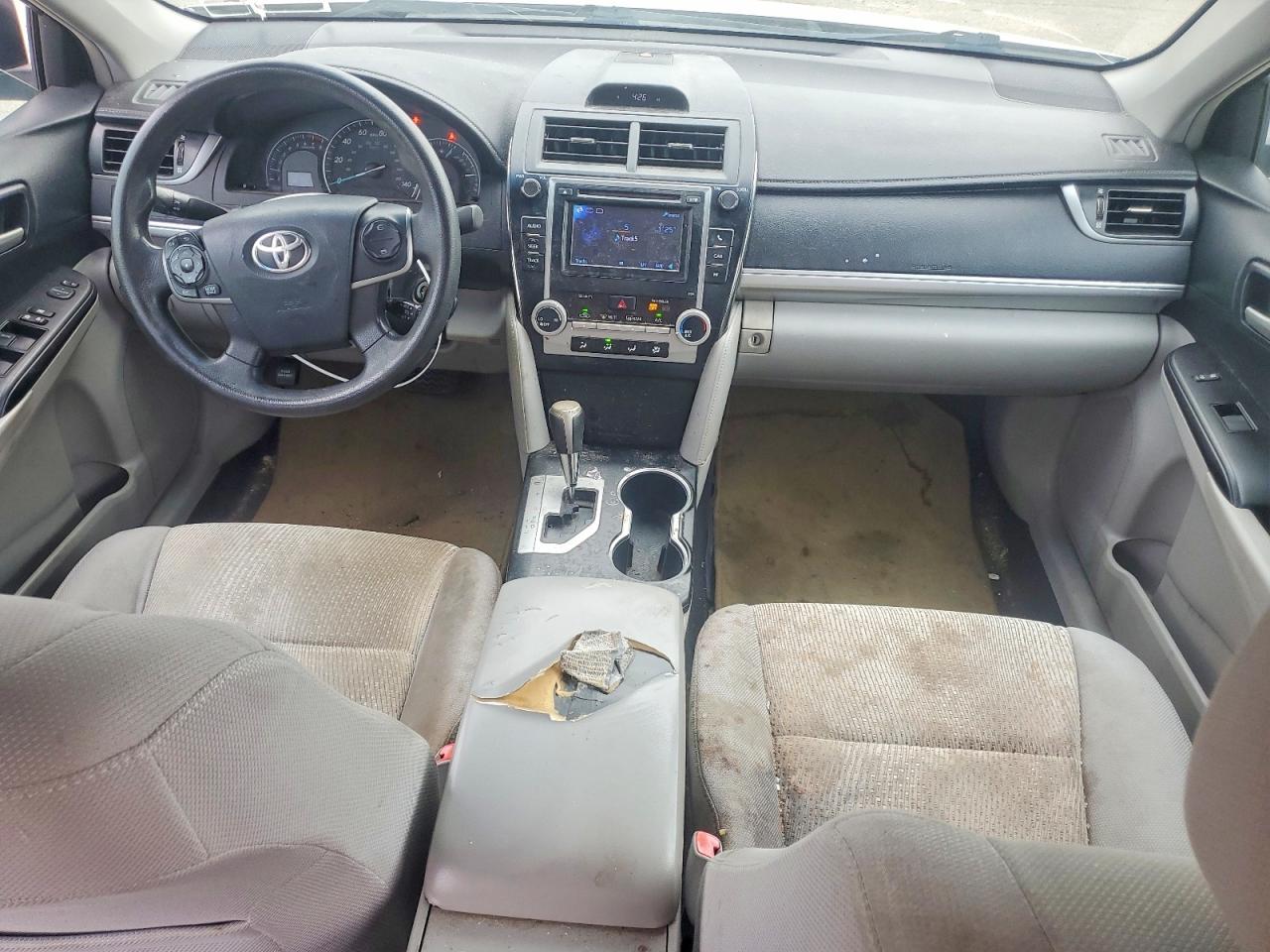 2013 Toyota Camry Le Silver vin: 4T4BF1FK7DR280196