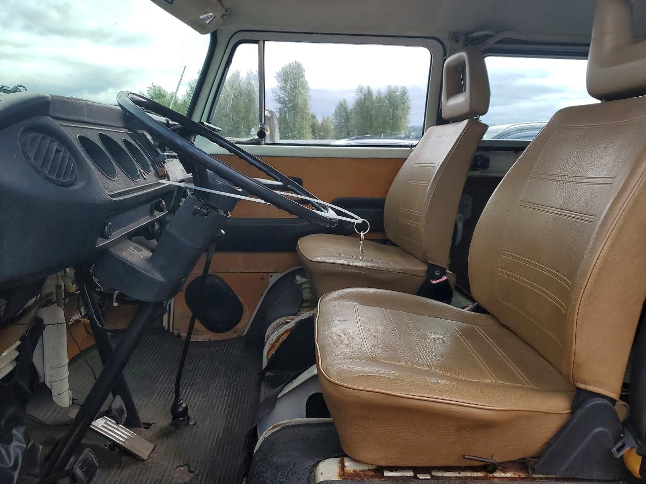 1977 Volkswagen Other Goods Two Tone vin: 2272136827