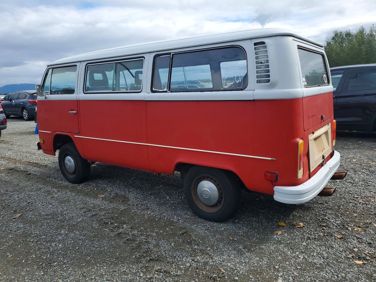 1977 Volkswagen Other Goods Two Tone vin: 2272136827