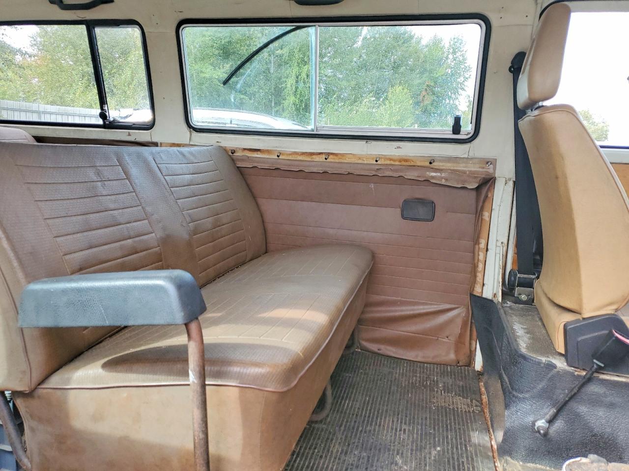1977 Volkswagen Other Goods Two Tone vin: 2272136827