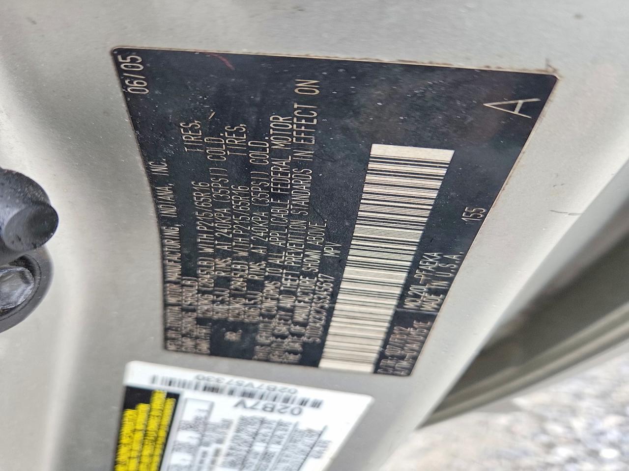 2005 Toyota Sienna Le 7 Passenger Silver vin: 5TDZA23C75S345617