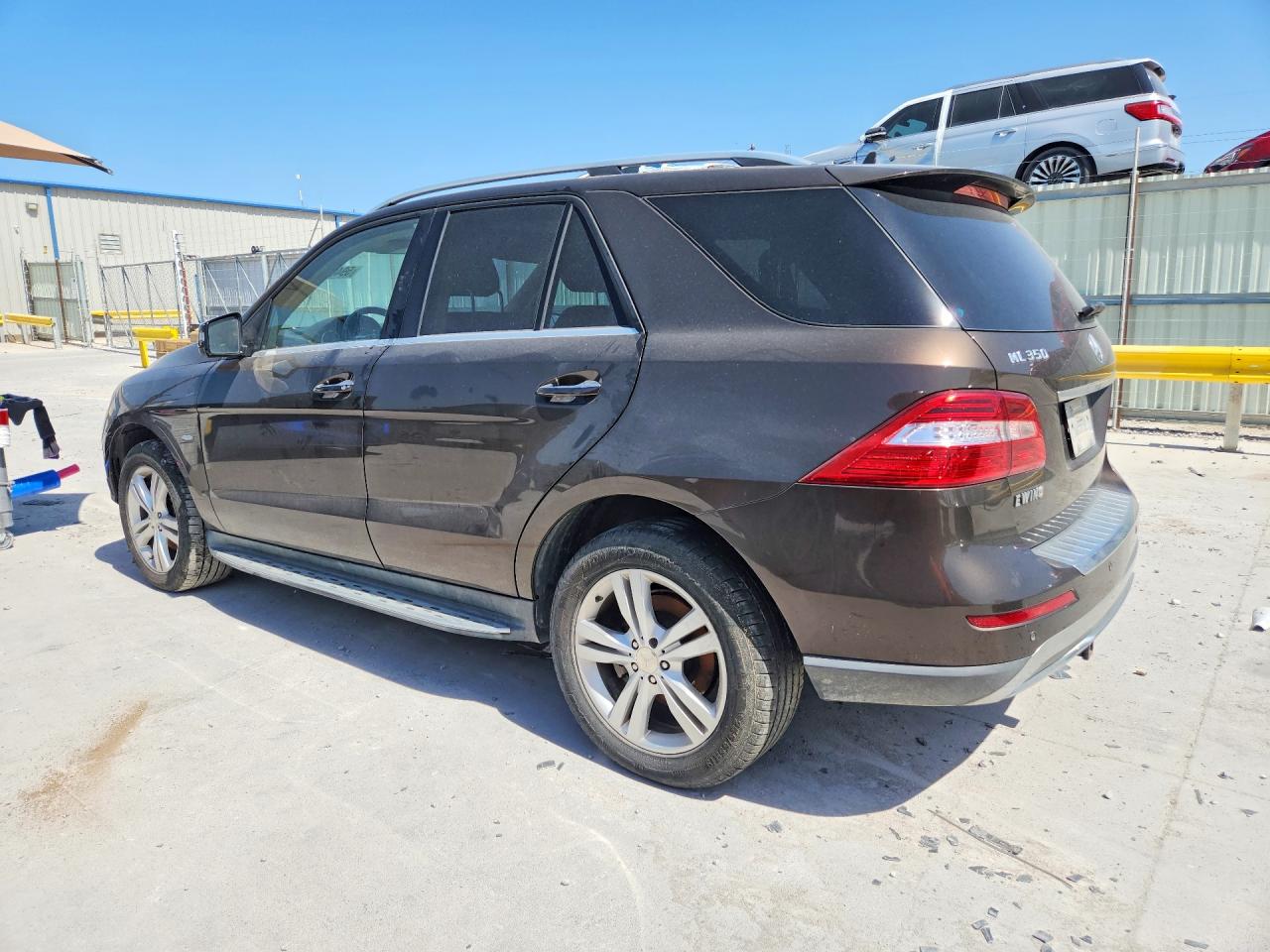 2012 Mercedes-benz Ml 350 Bluetec Brown vin: 4JGDA2EB3CA018300