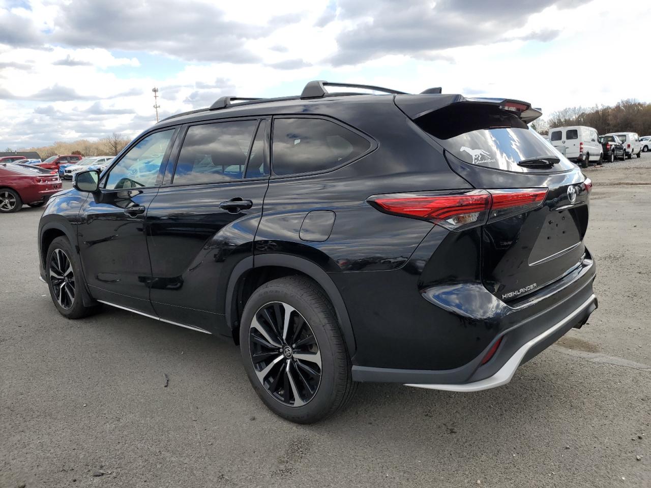2022 Toyota Highlander Xse Black vin: 5TDLZRBHXNS257536