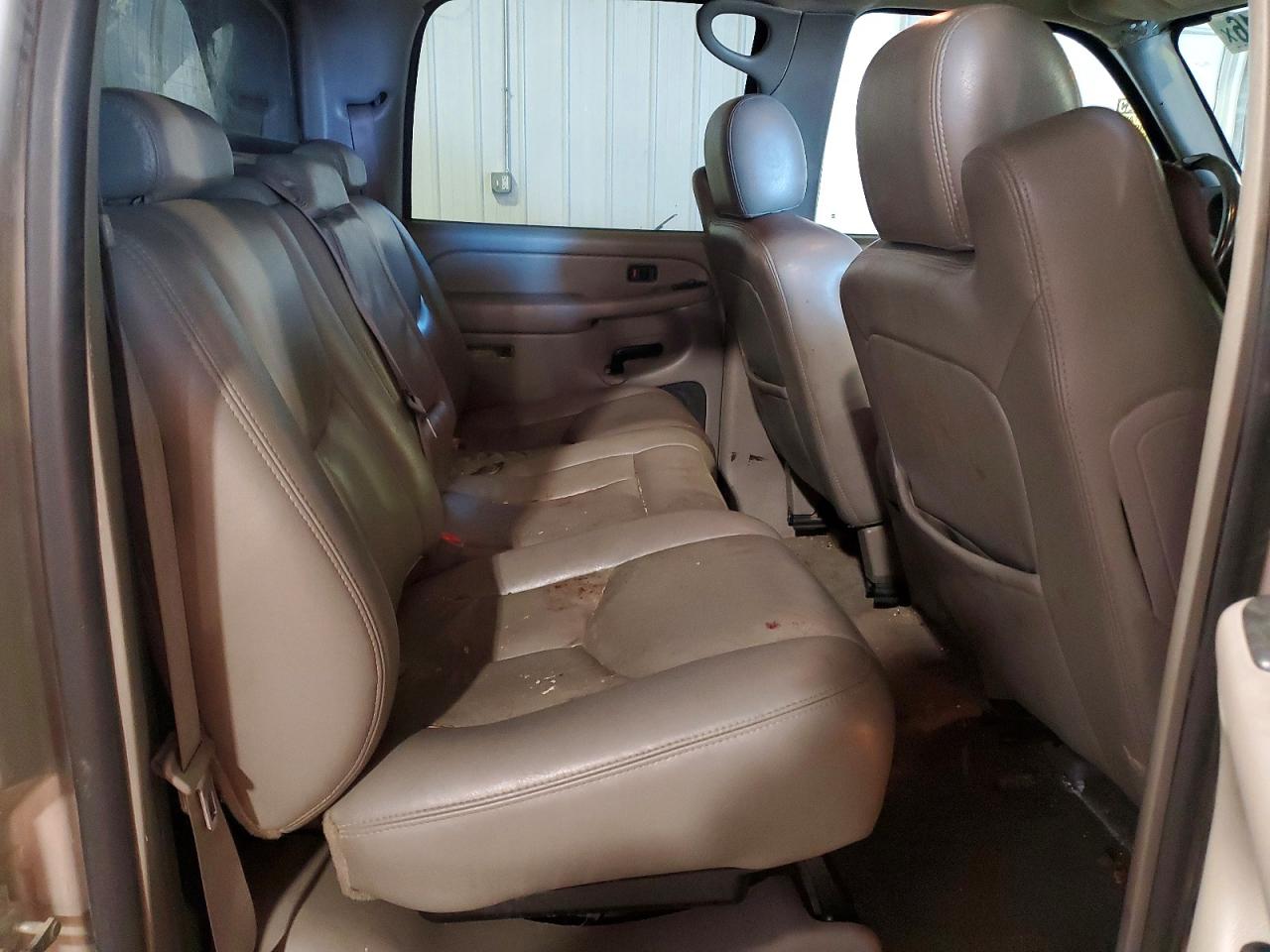 2005 Chevrolet Avalanche K1500 Серебряный vin: 3GNEK12Z55G212386