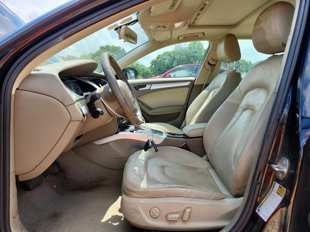 2012 Audi A4 Premium Черный vin: WAUBFAFLXCN005872
