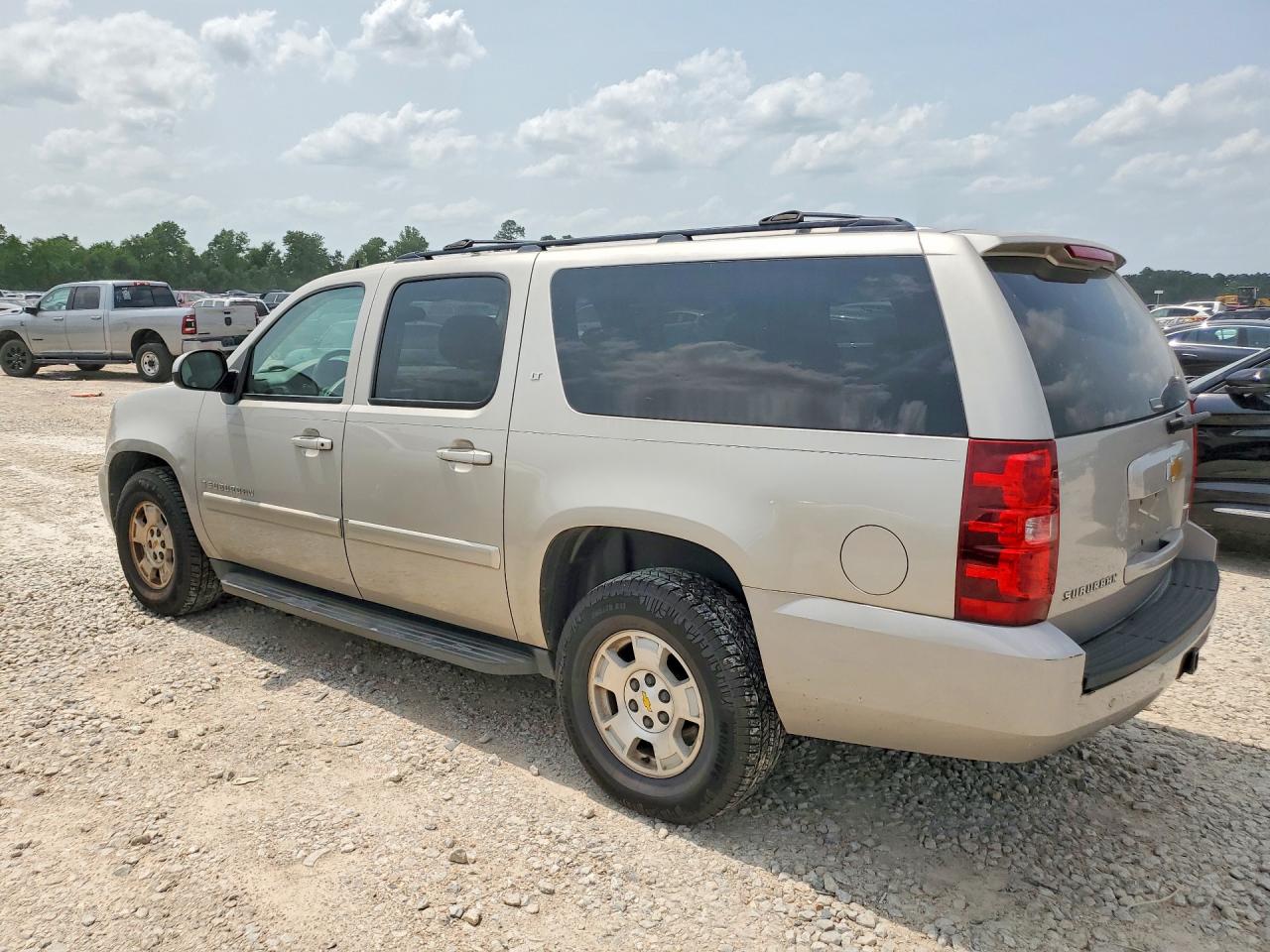2008 Chevrolet Suburban C1500 Ls Silver vin: 1GNFC16038J220079