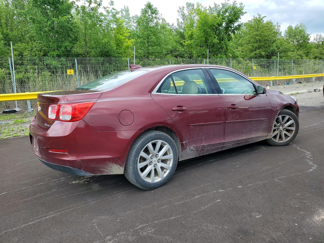 2015 Chevrolet Malibu 2lt Maroon vin: 1G11D5SL6FF111826