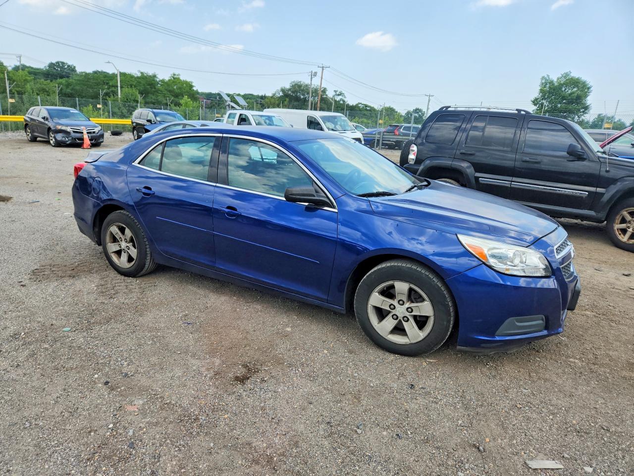 2013 Chevrolet Malibu Ls Blue vin: 1G11B5SA2DU104384