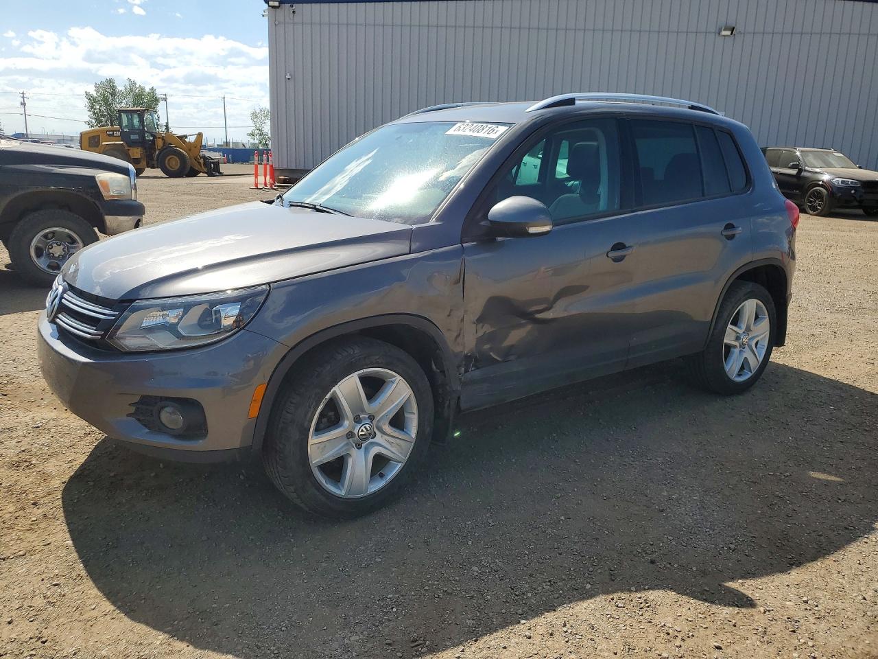 2015 Volkswagen Tiguan S Gray vin: WVGJV7AX7FW544216