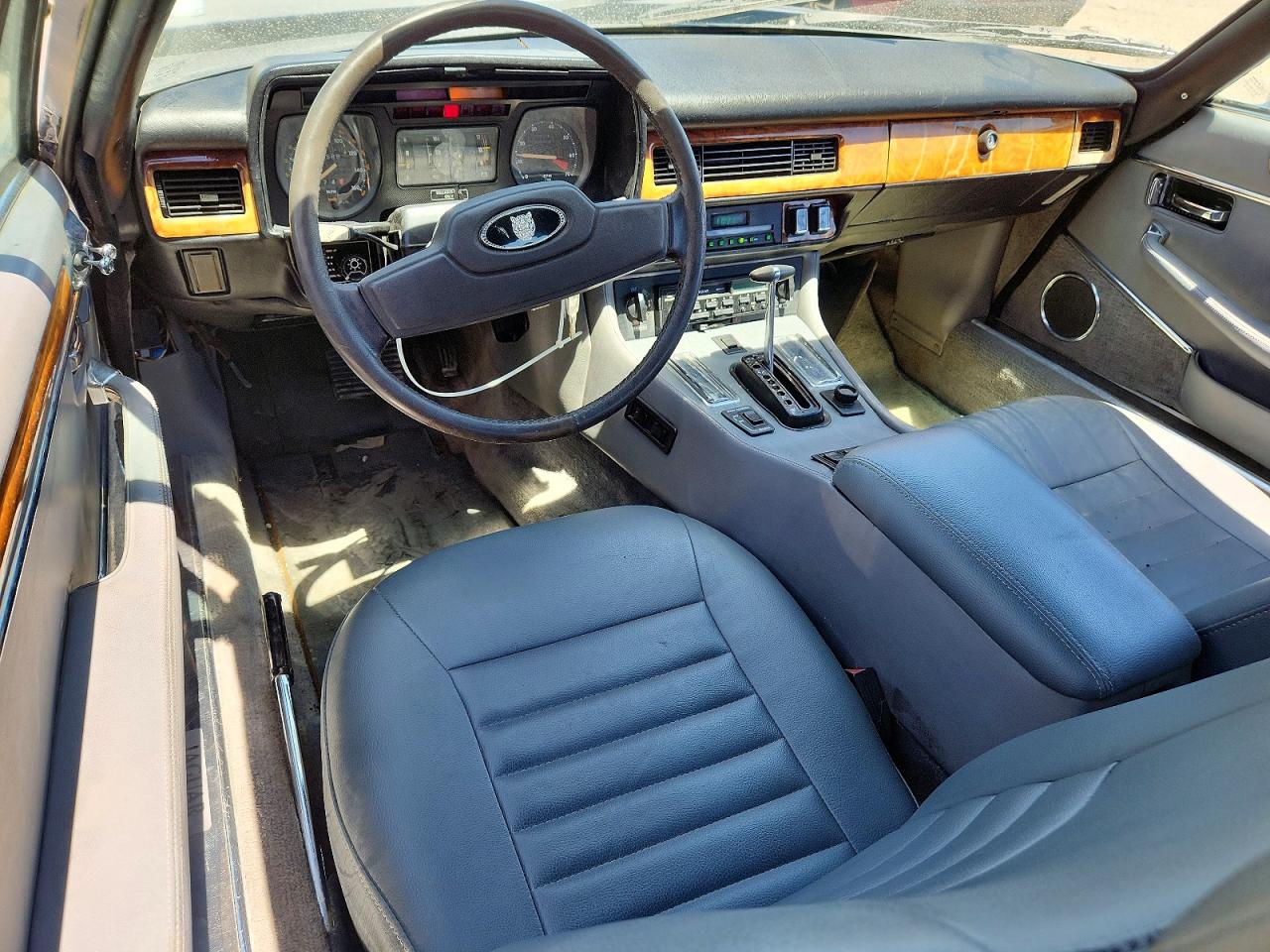 1988 Jaguar Xjs Blue vin: SAJNV5847JC143475