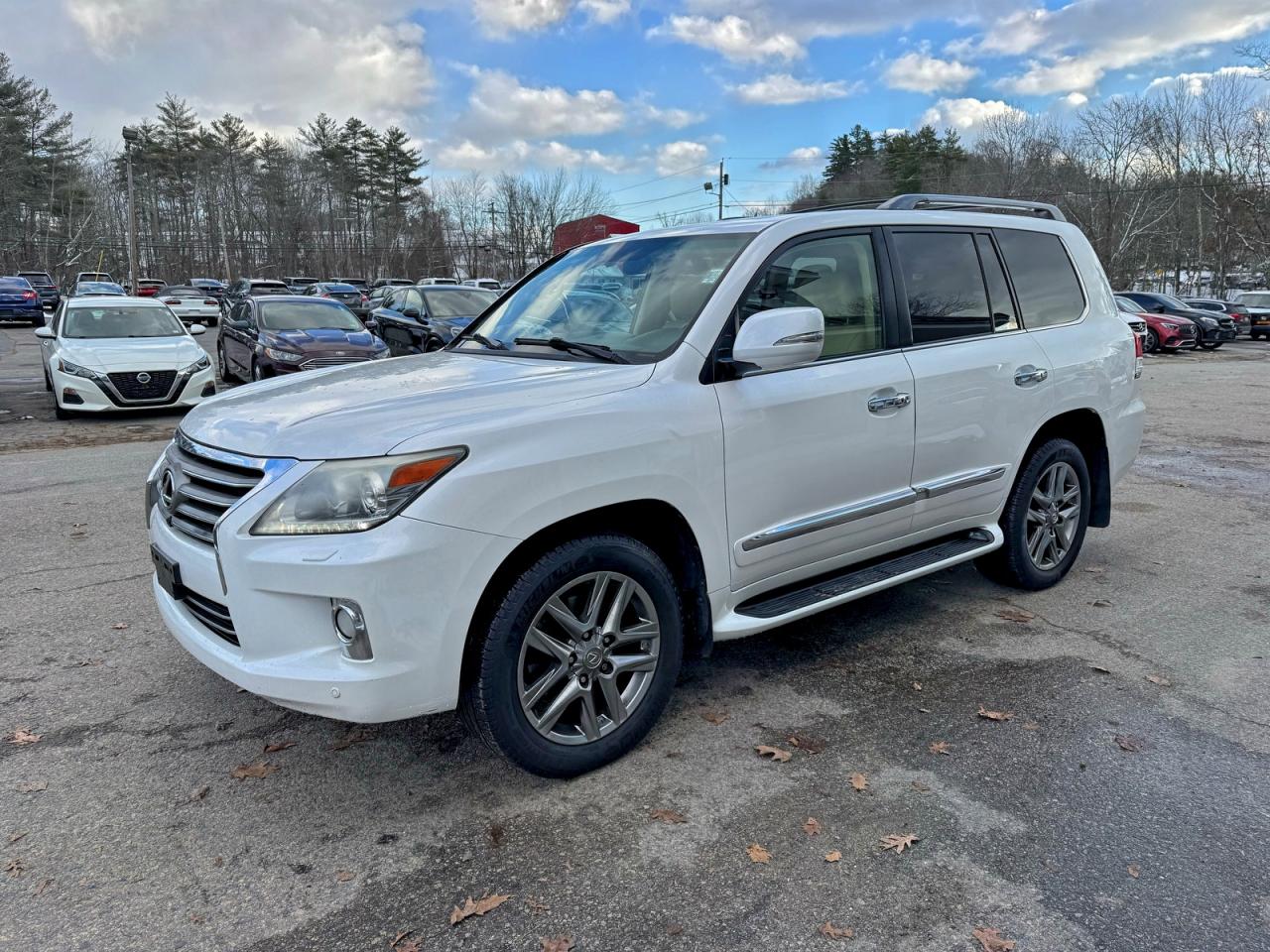 2013 Lexus Lx 570 Белый vin: JTJHY7AXXD4129441