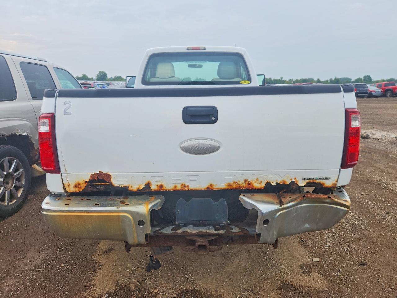 2012 Ford F250 Super Duty Белый vin: 1FTBF2B62CEB22922