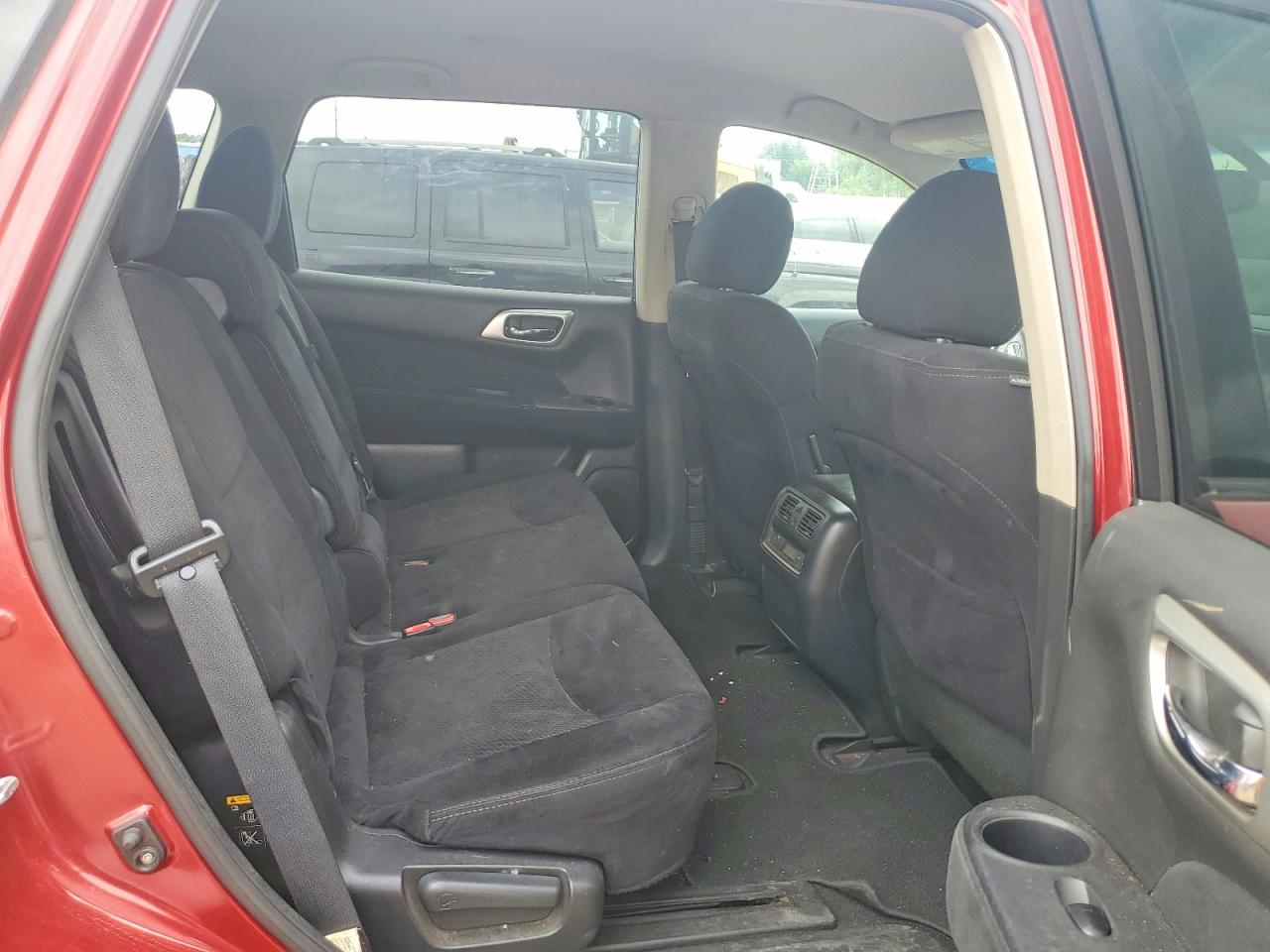 2015 Nissan Pathfinder Sv Красный vin: 5N1AR2MN8FC656705