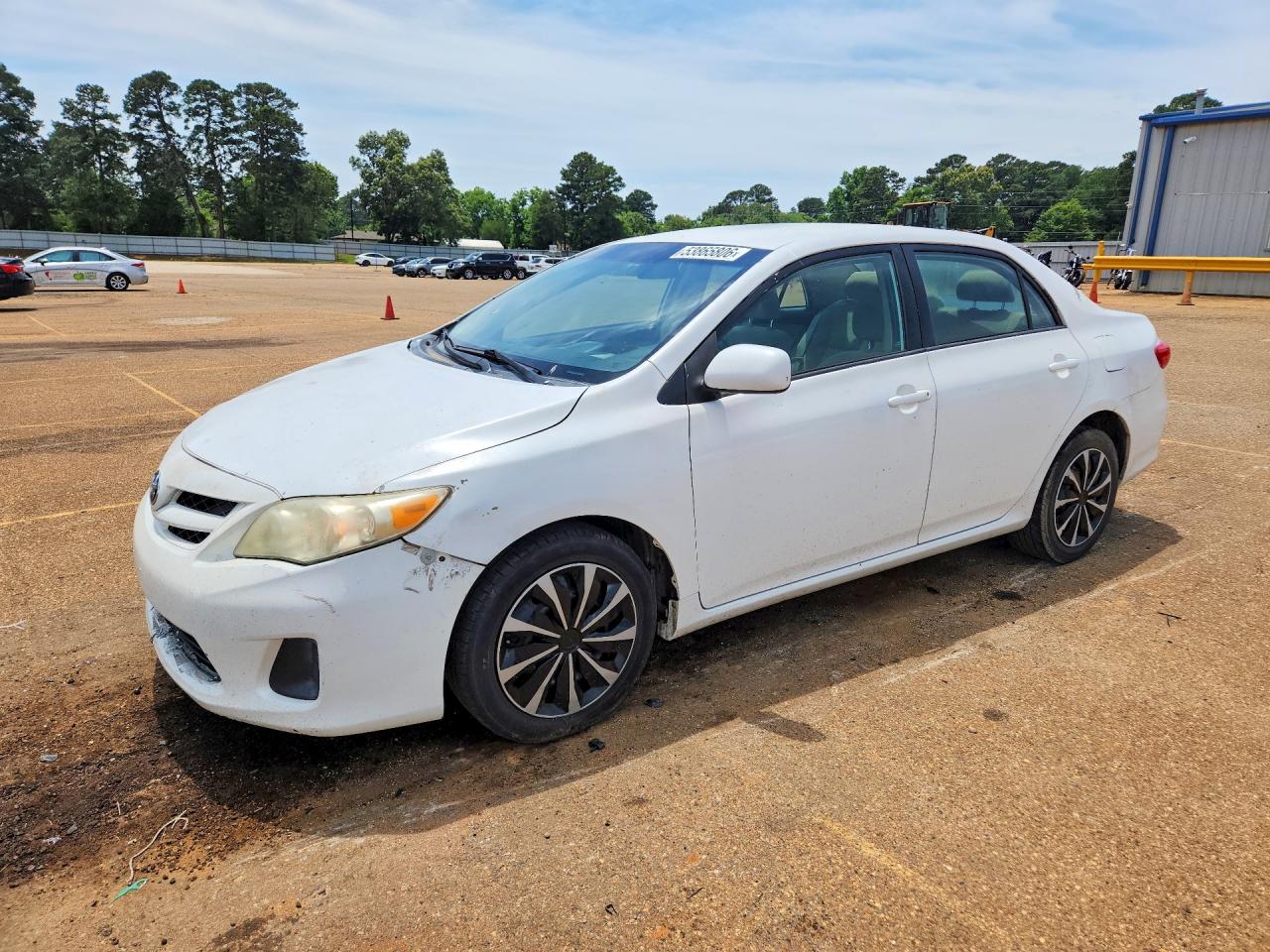 2012 Toyota Corolla Le White vin: 5YFBU4EE6CP048220