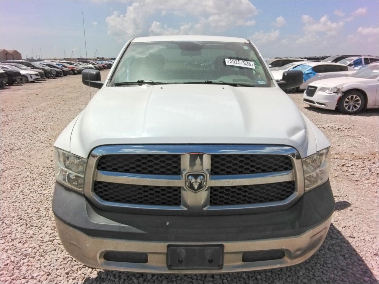 2015 Ram 1500 St White vin: 3C6JR6DG9FG584768