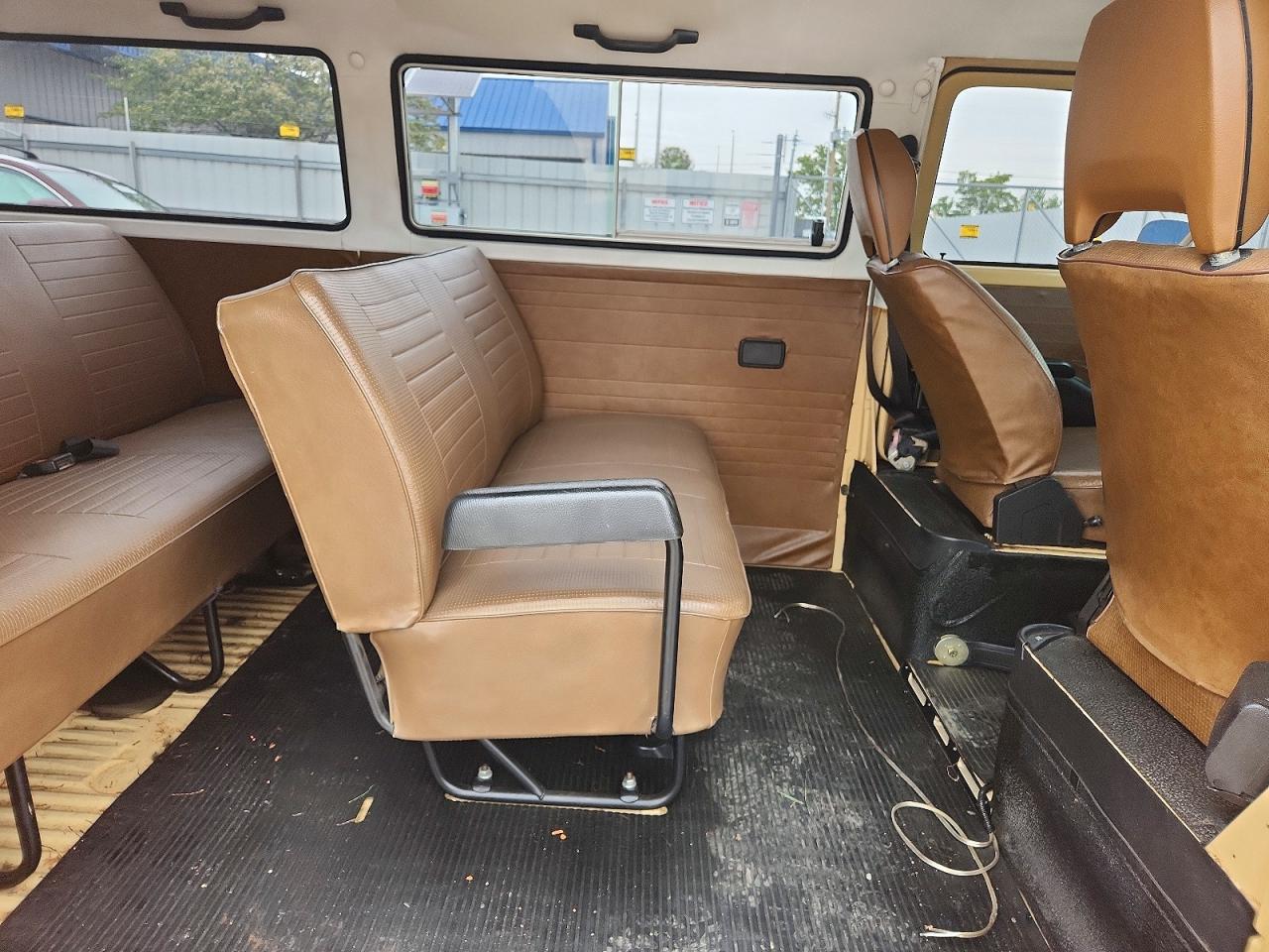 1979 Volkswagen Transorter Orange vin: 2292128981