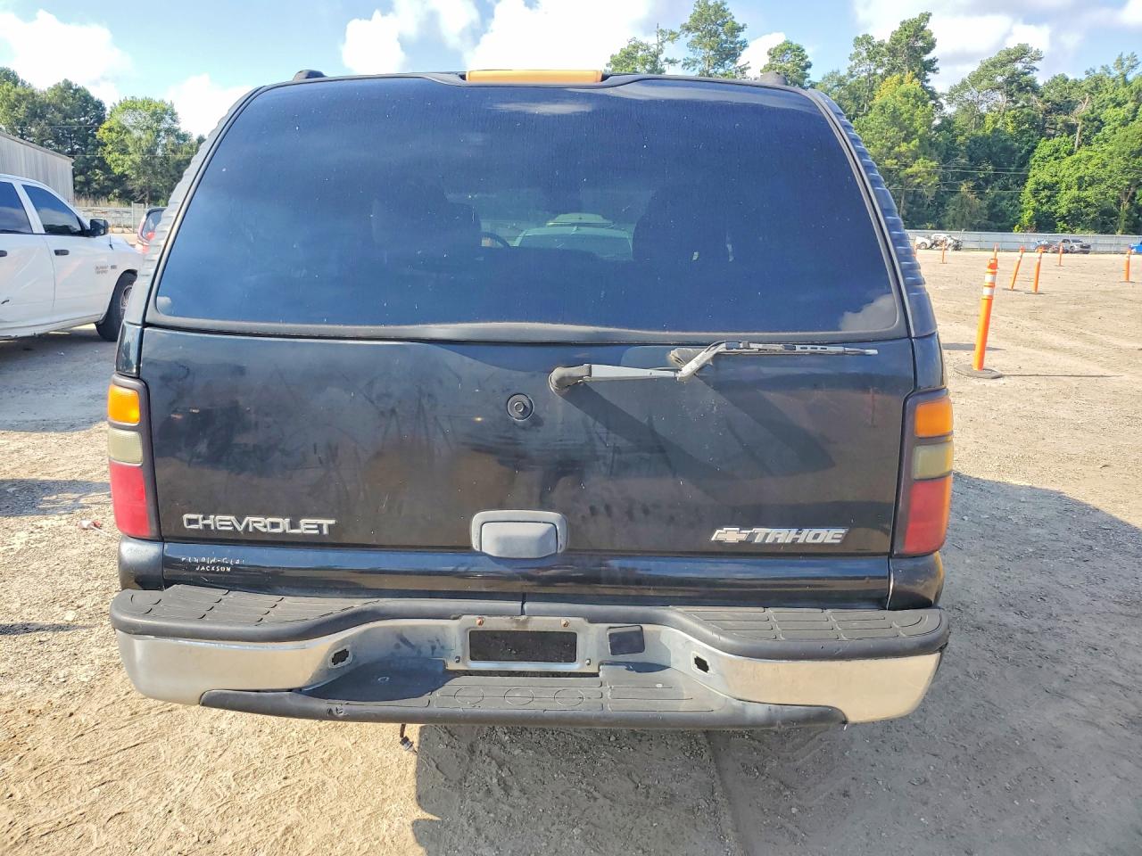 2005 Chevrolet Tahoe C1500 Black vin: 1GNEC13VX5J144352
