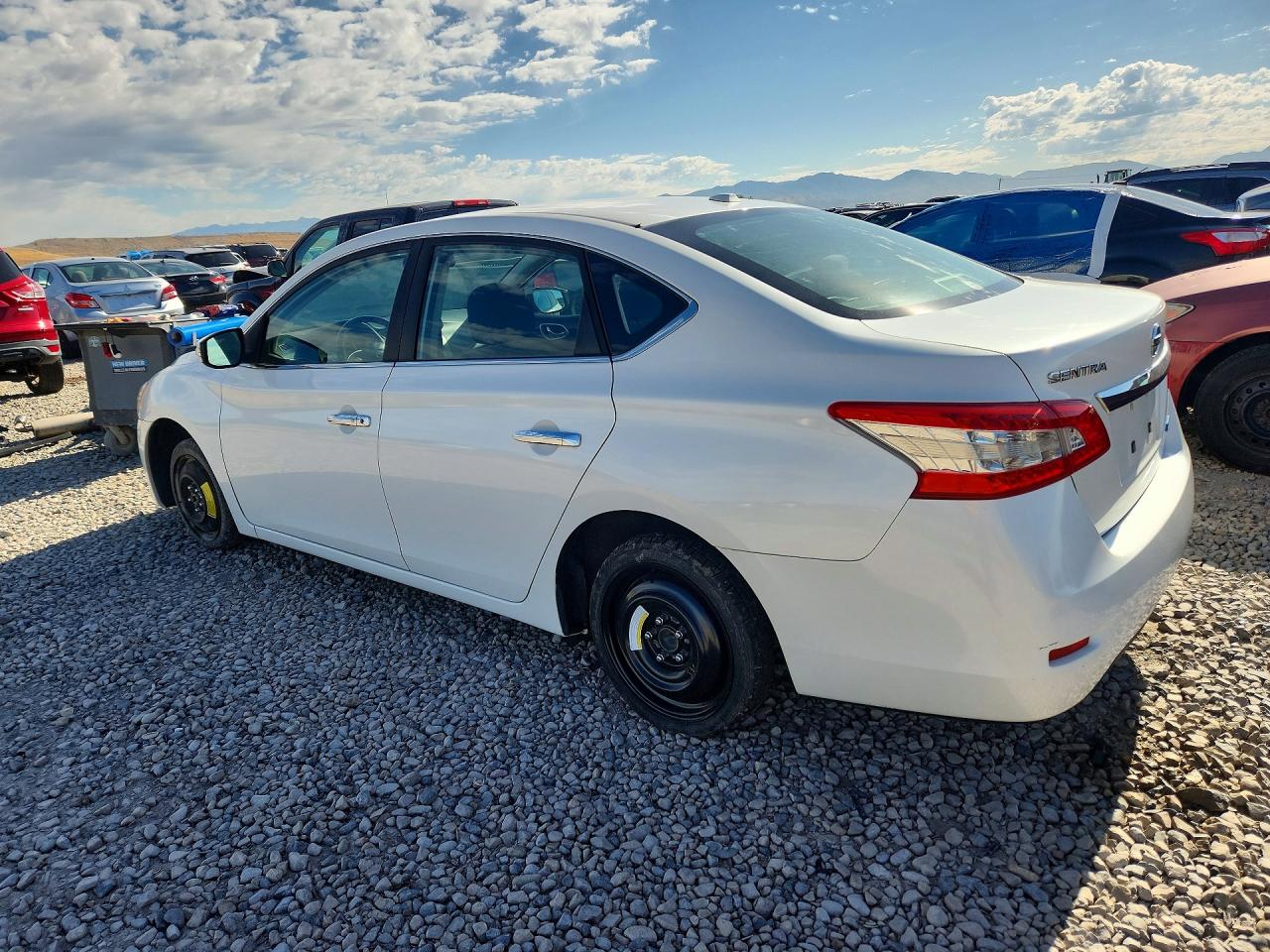 2013 Nissan Sentra S White vin: 3N1AB7AP9DL618061