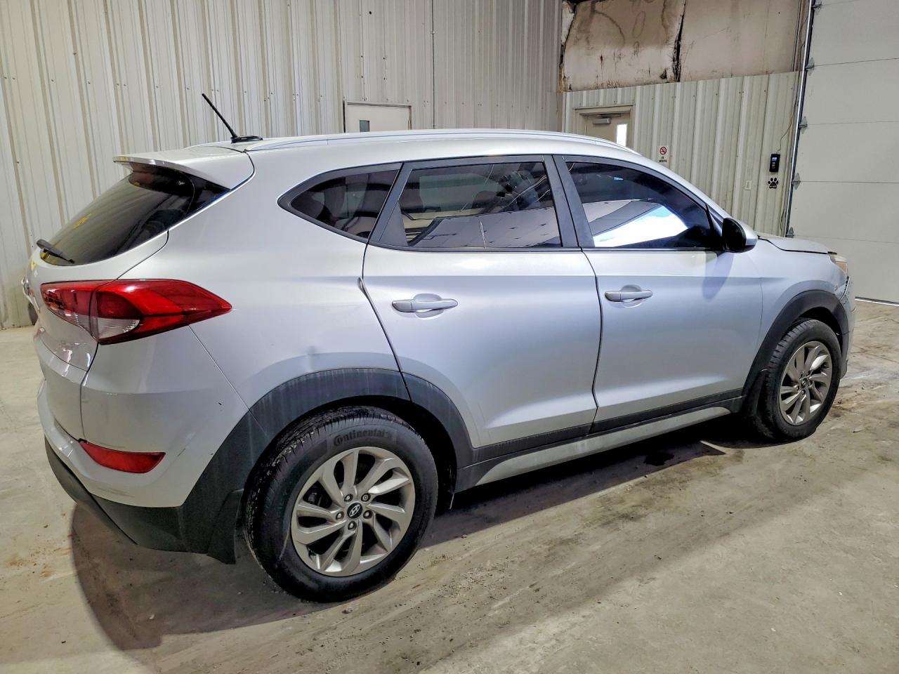 2017 Hyundai Tucson Se Silver vin: KM8J33A47HU376323