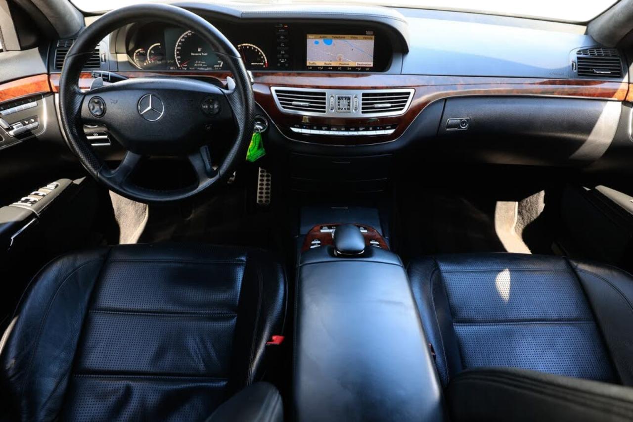 2009 Mercedes-benz S 63 Amg Серый vin: WDDNG77XX9A245947