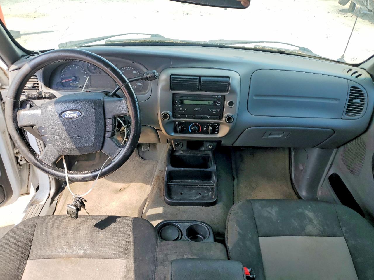 2010 Ford Ranger Super Cab Белый vin: 1FTKR4EE4APA46692