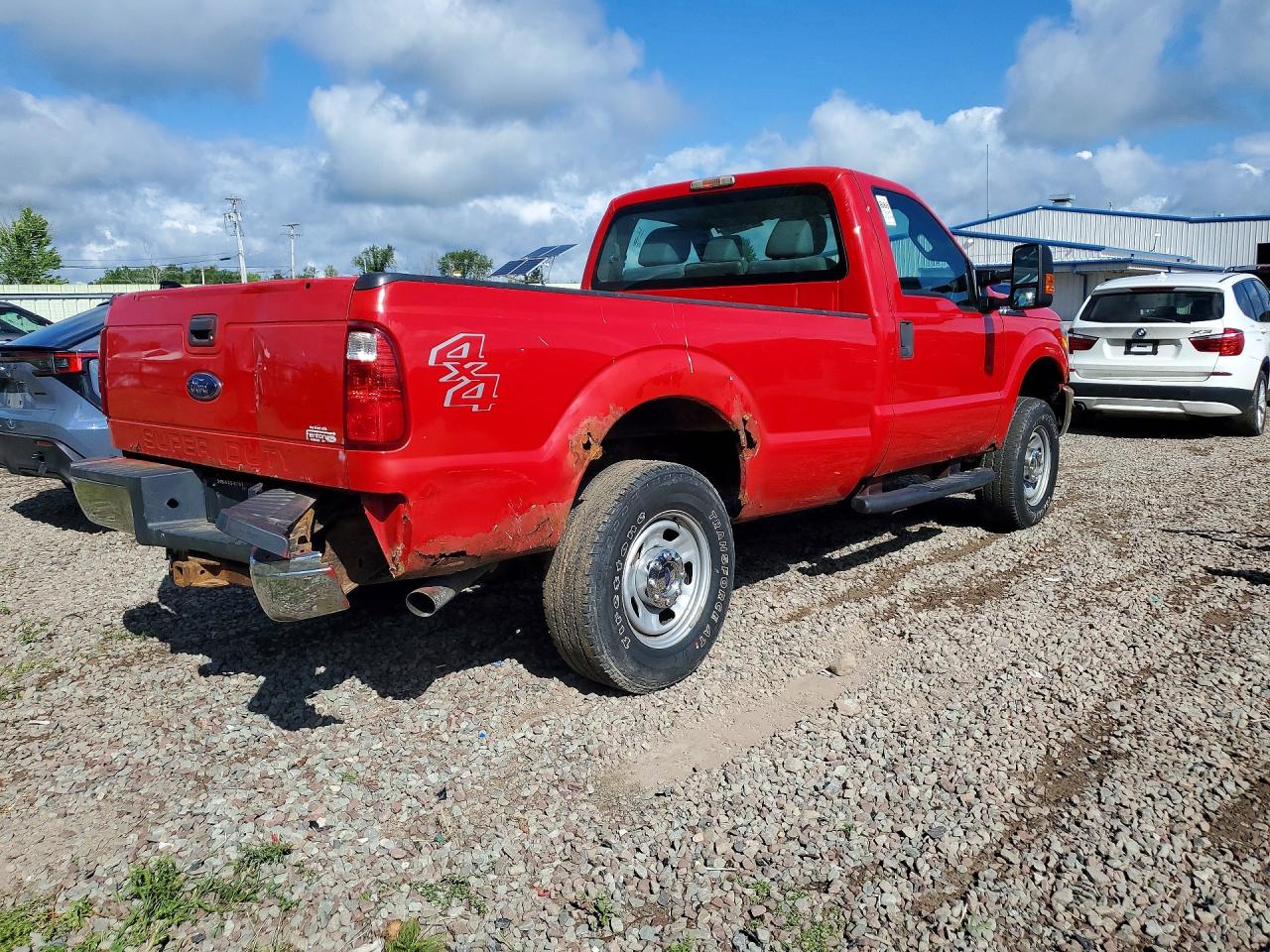 2014 Ford F350 Super Duty Red vin: 1FTRF3B60EEA57205