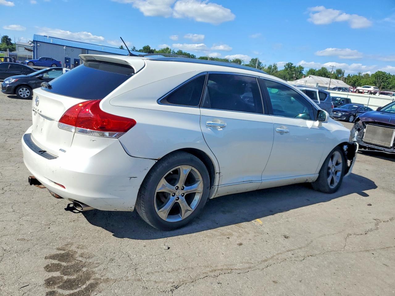 2009 Toyota Venza Awd V6 White vin: 4T3BK11A79U023283