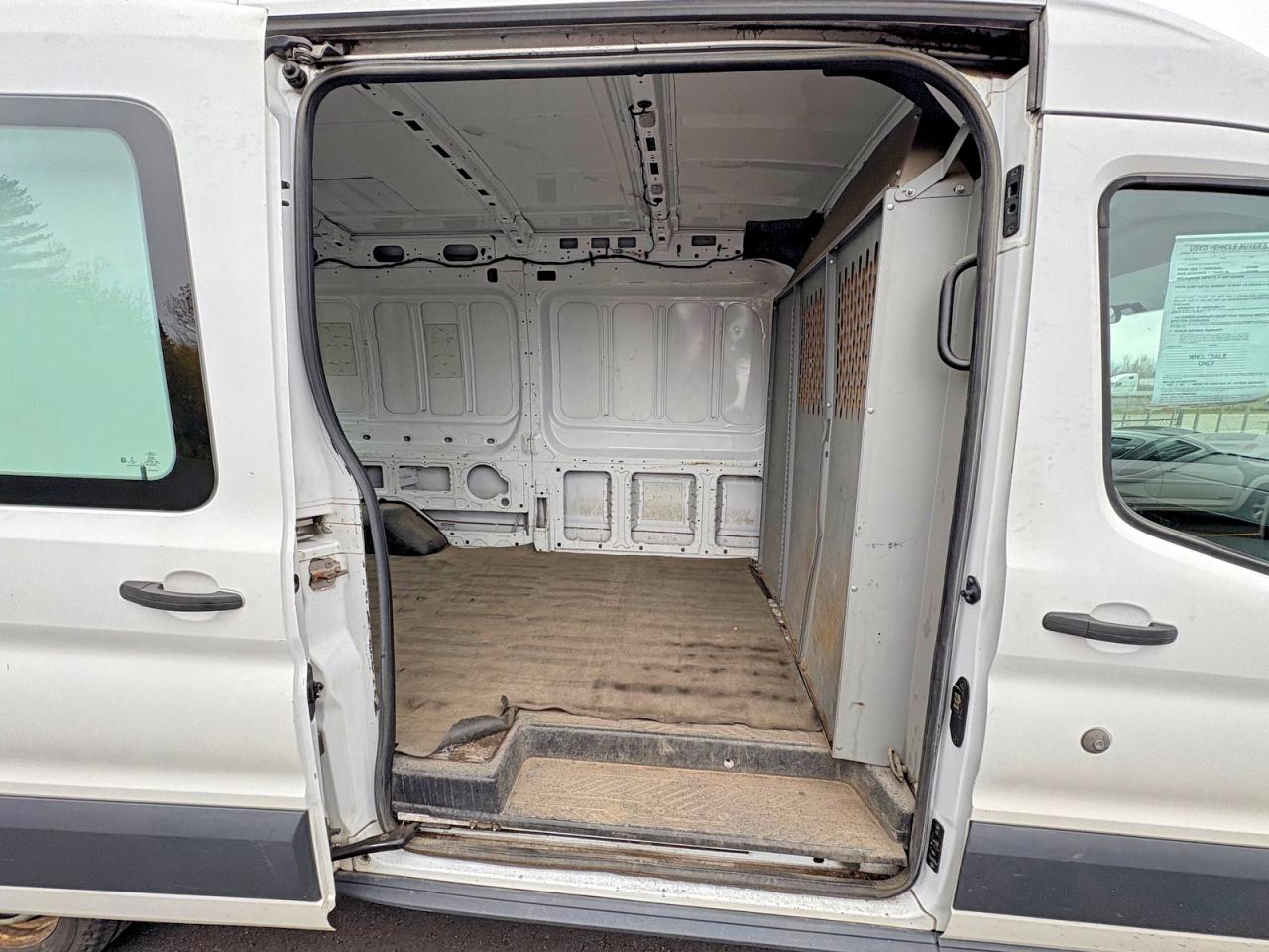 2015 Ford Transit T-250 Белый vin: 1FTNR2CM3FKA00707