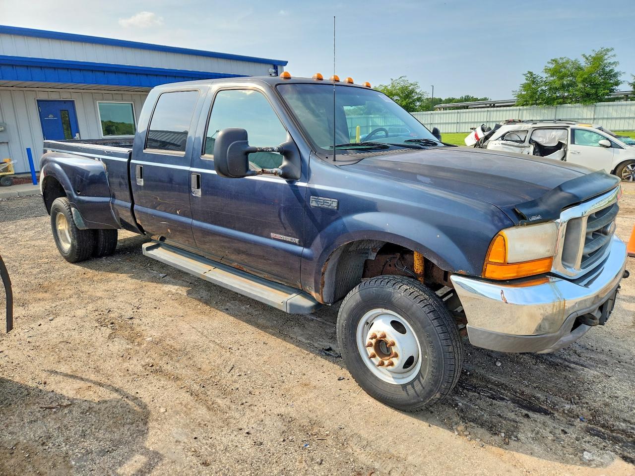 2000 Ford F350 Super Duty Blue vin: 1FTWW33F2YEB93955