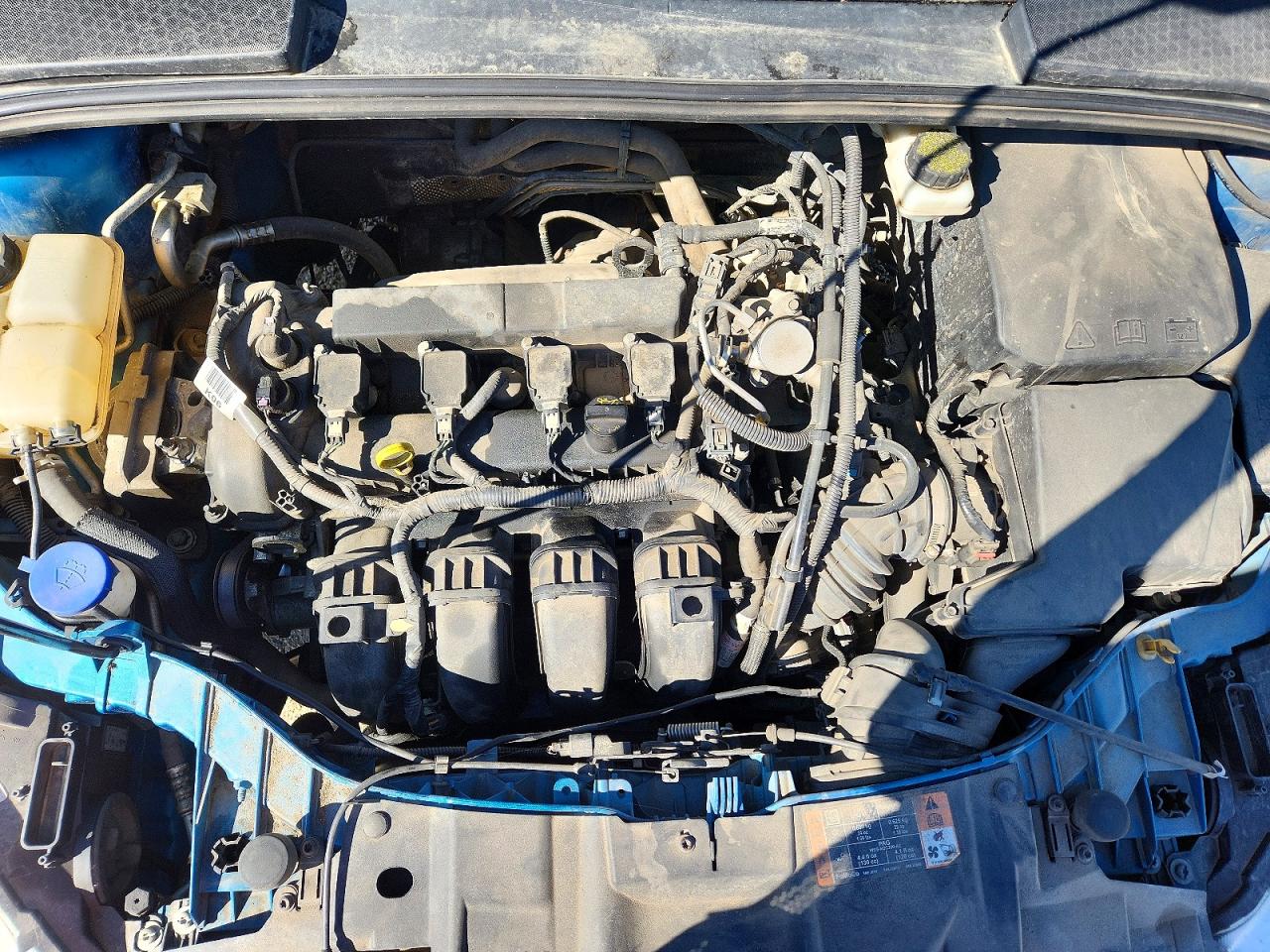 2017 Ford Focus Se Blue vin: 1FADP3K2XHL220467