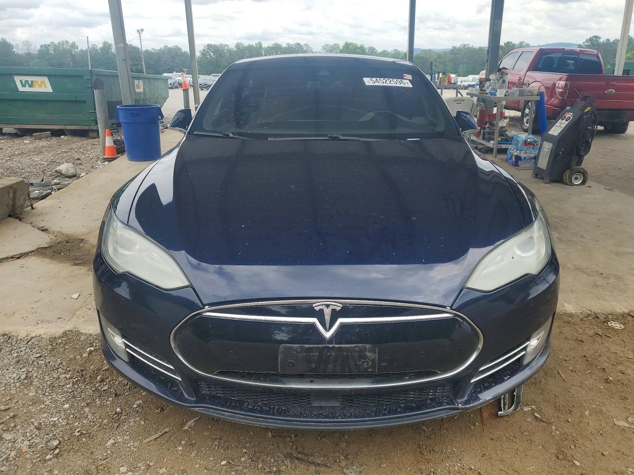 2014 Tesla Model S Синий vin: 5YJSA1H10EFP60852