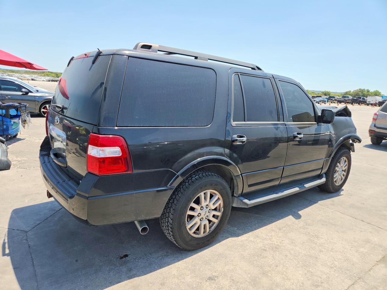 2014 Ford Expedition Xlt Black vin: 1FMJU1J55EEF25571