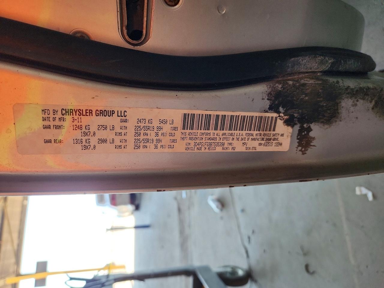 2011 Dodge Journey Mainstreet Silver vin: 3D4PG1FG9BT535390