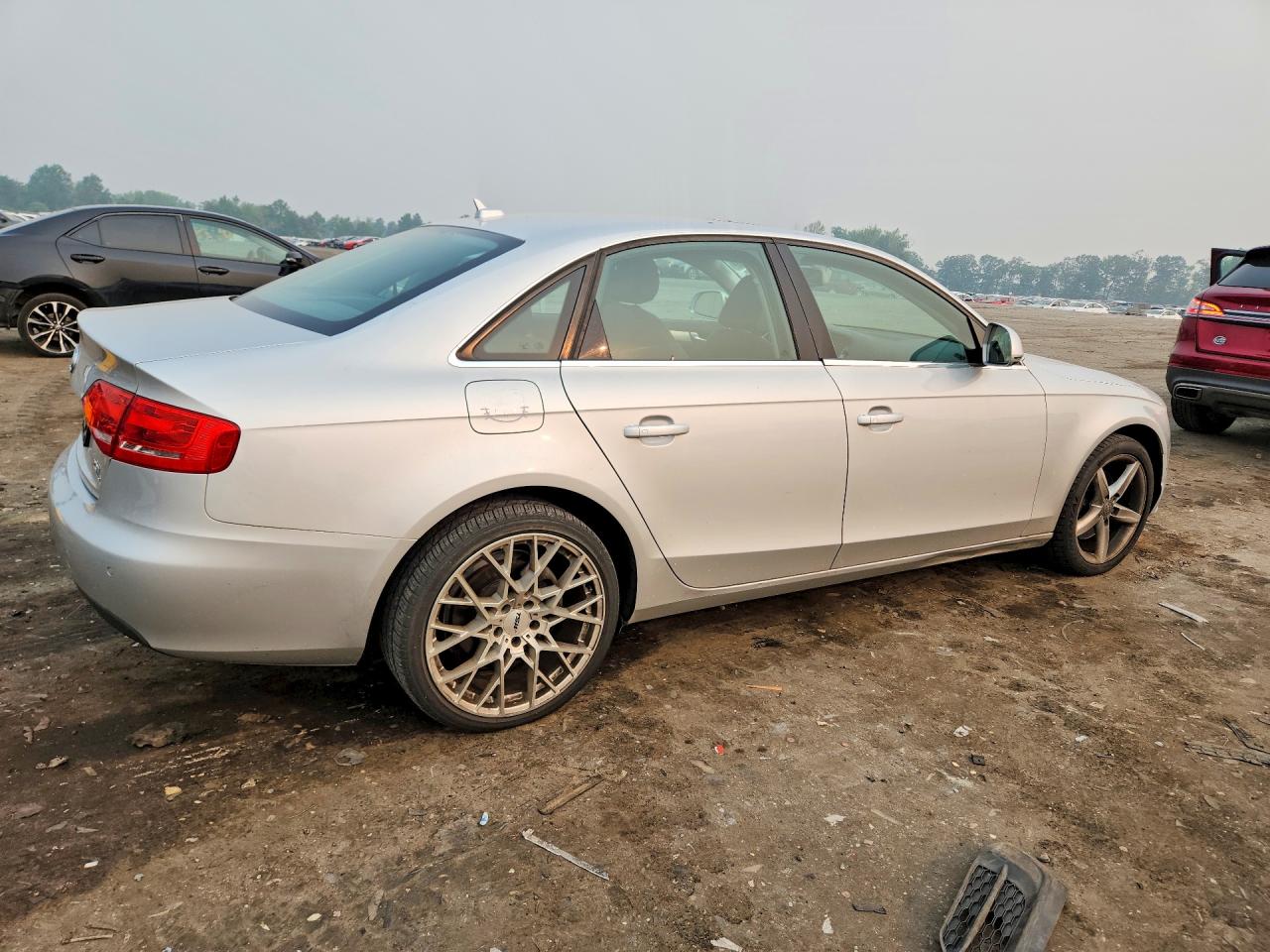 2009 Audi A4 Prestige Silver vin: WAUMF78K89N037809