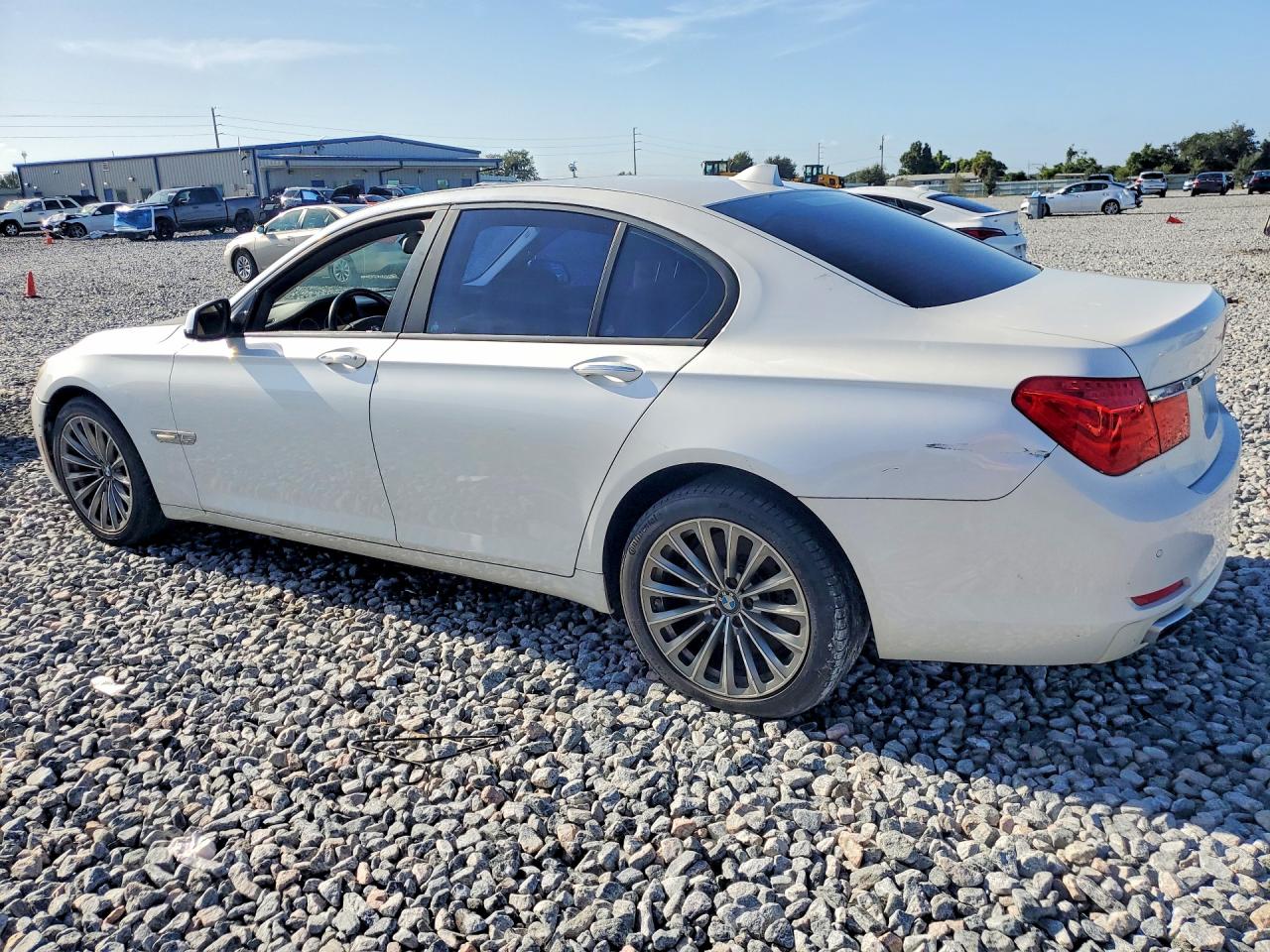 2011 Bmw Alpina B7 White vin: WBAKA8C53BCY36766