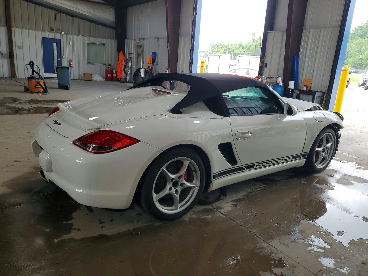 2011 Porsche Boxster S White vin: WP0CB2A83BS745730