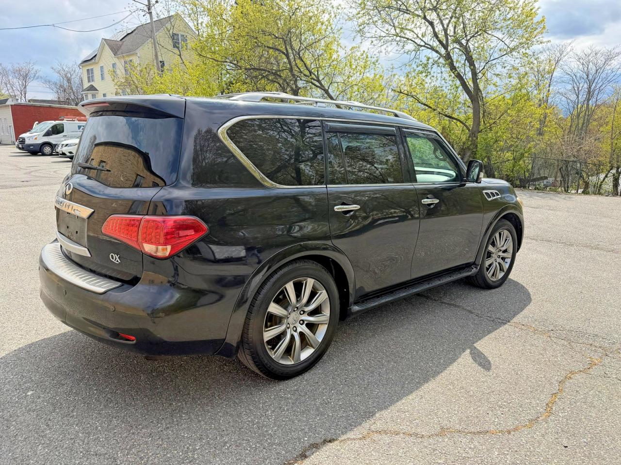 2013 Infiniti Qx56 Base Черный vin: JN8AZ2NC5D9350142