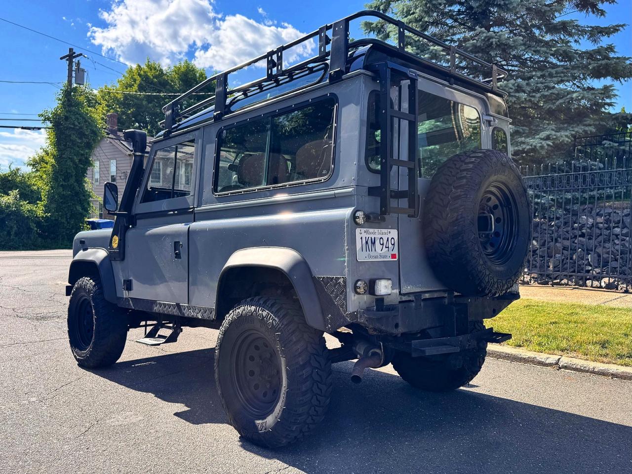 1989 Land Rover Defender Blue vin: SALLDVBB7AA276530