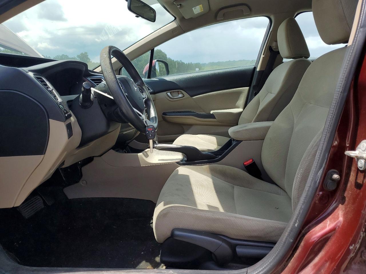 2013 Honda Civic Lx Burgundy vin: 2HGFB2F50DH586110