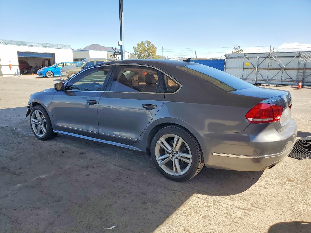 2014 Volkswagen Passat Sel Серый vin: 1VWCS7A37EC056397