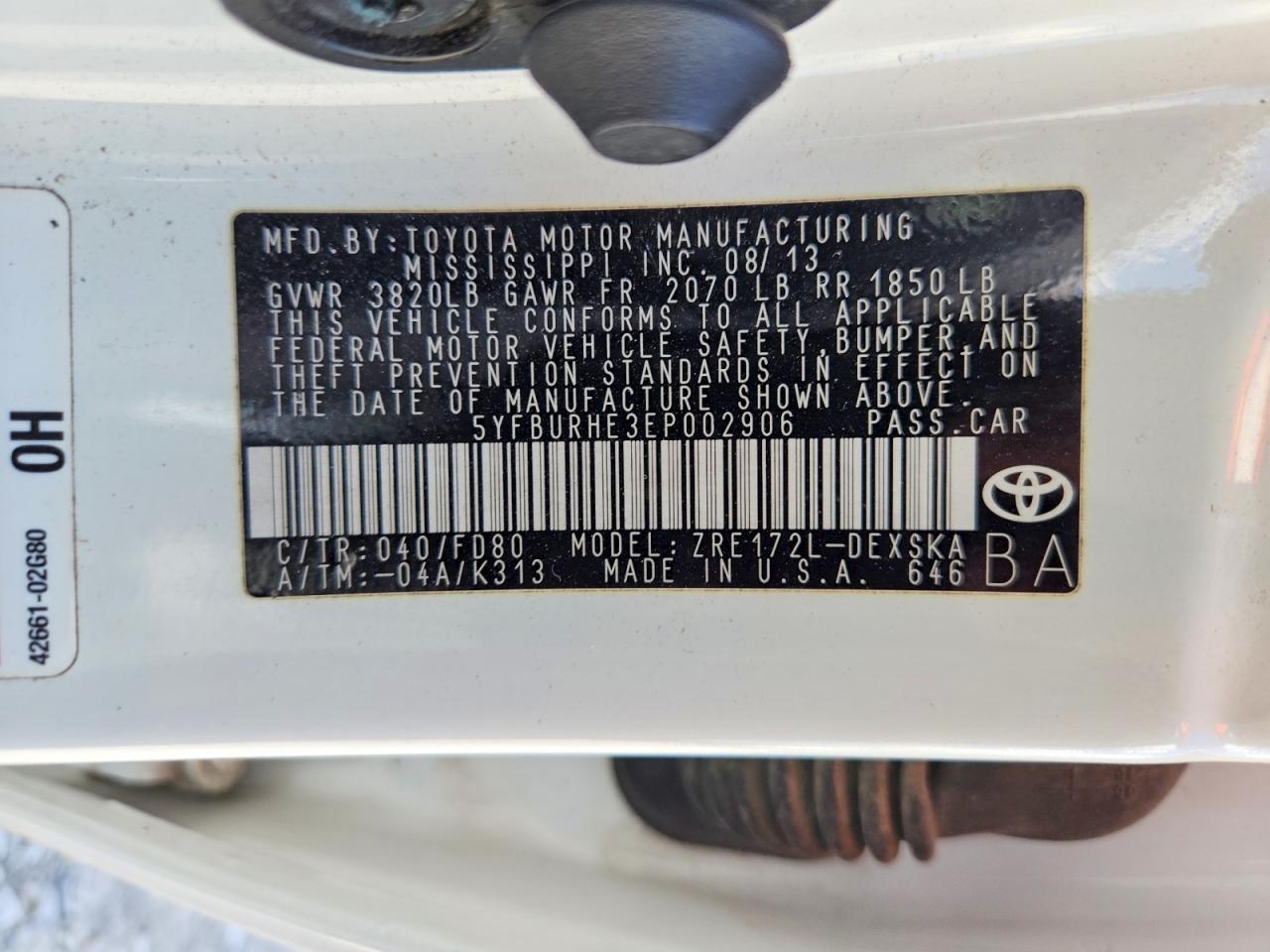 2014 Toyota Corolla S Plus White vin: 5YFBURHE3EP002906