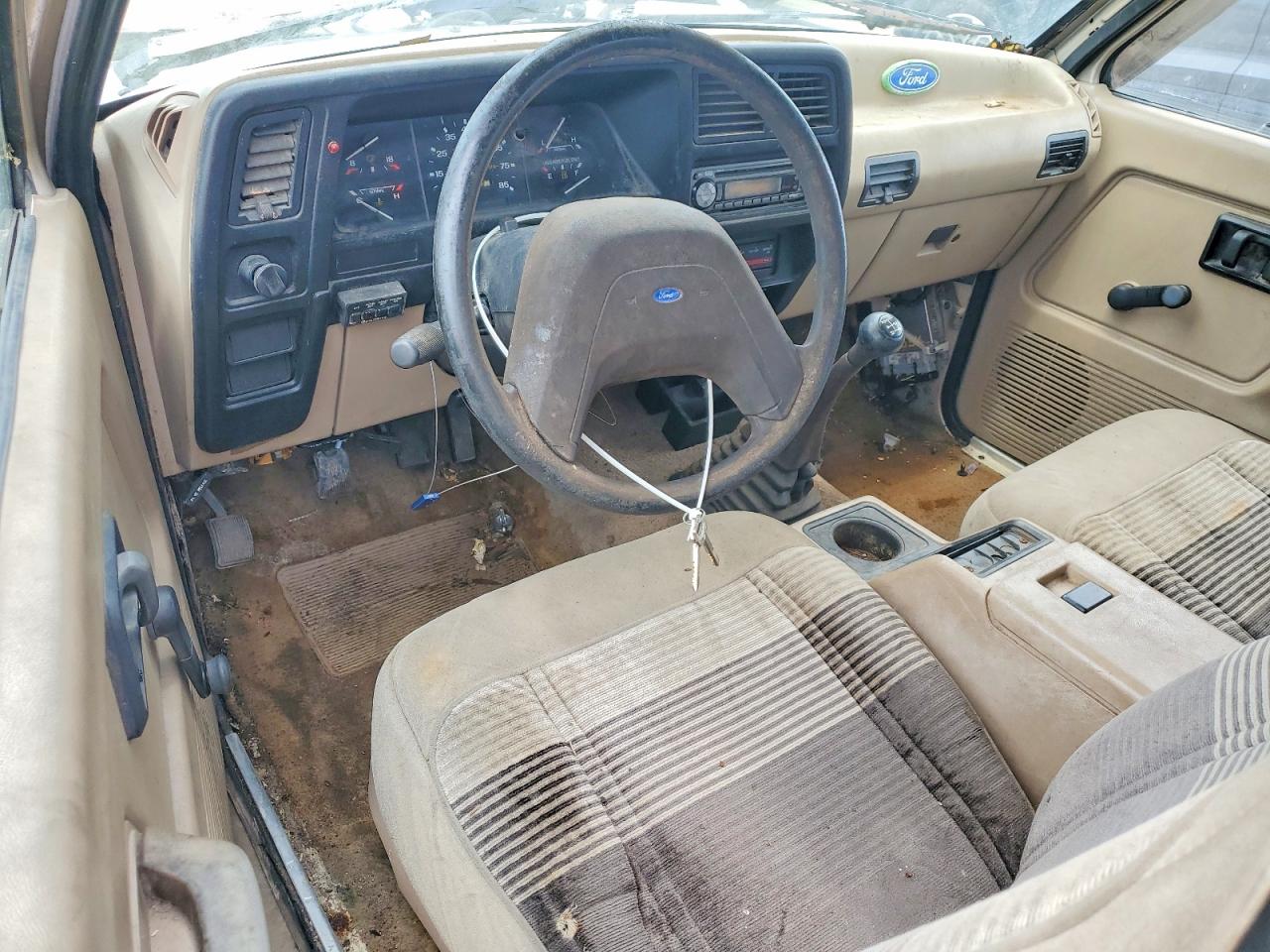 1989 Ford Bronco Ii Желто-коричневый vin: 1FMCU12T9KUC40654
