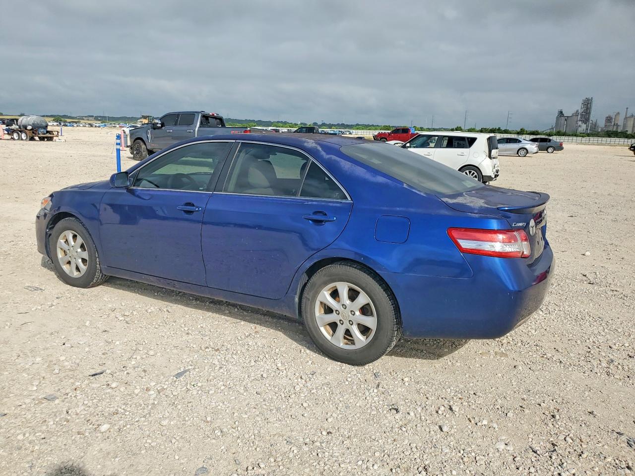 2011 Toyota Camry Le Blue vin: 4T1BF3EK5BU718055