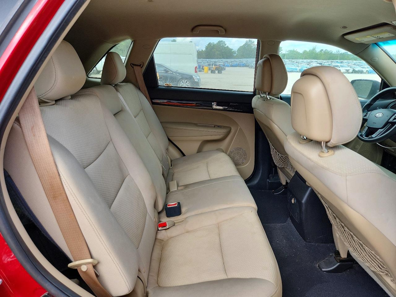 2011 Kia Sorento Lx Red vin: 5XYKT3A14BG028437