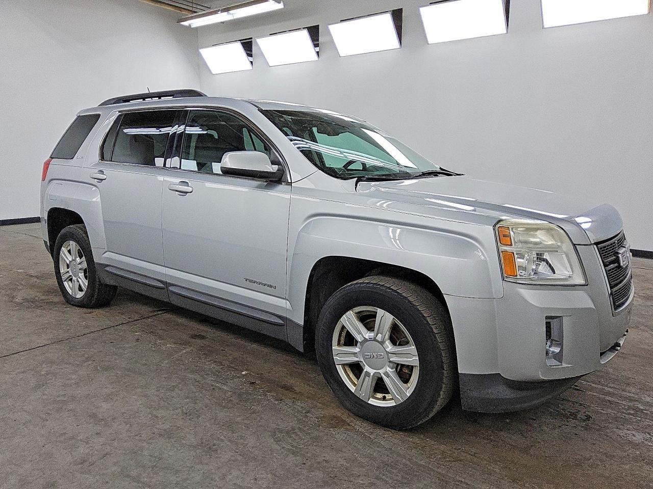 2014 Gmc Terrain Sle Silver vin: 2GKALREK3E6297942