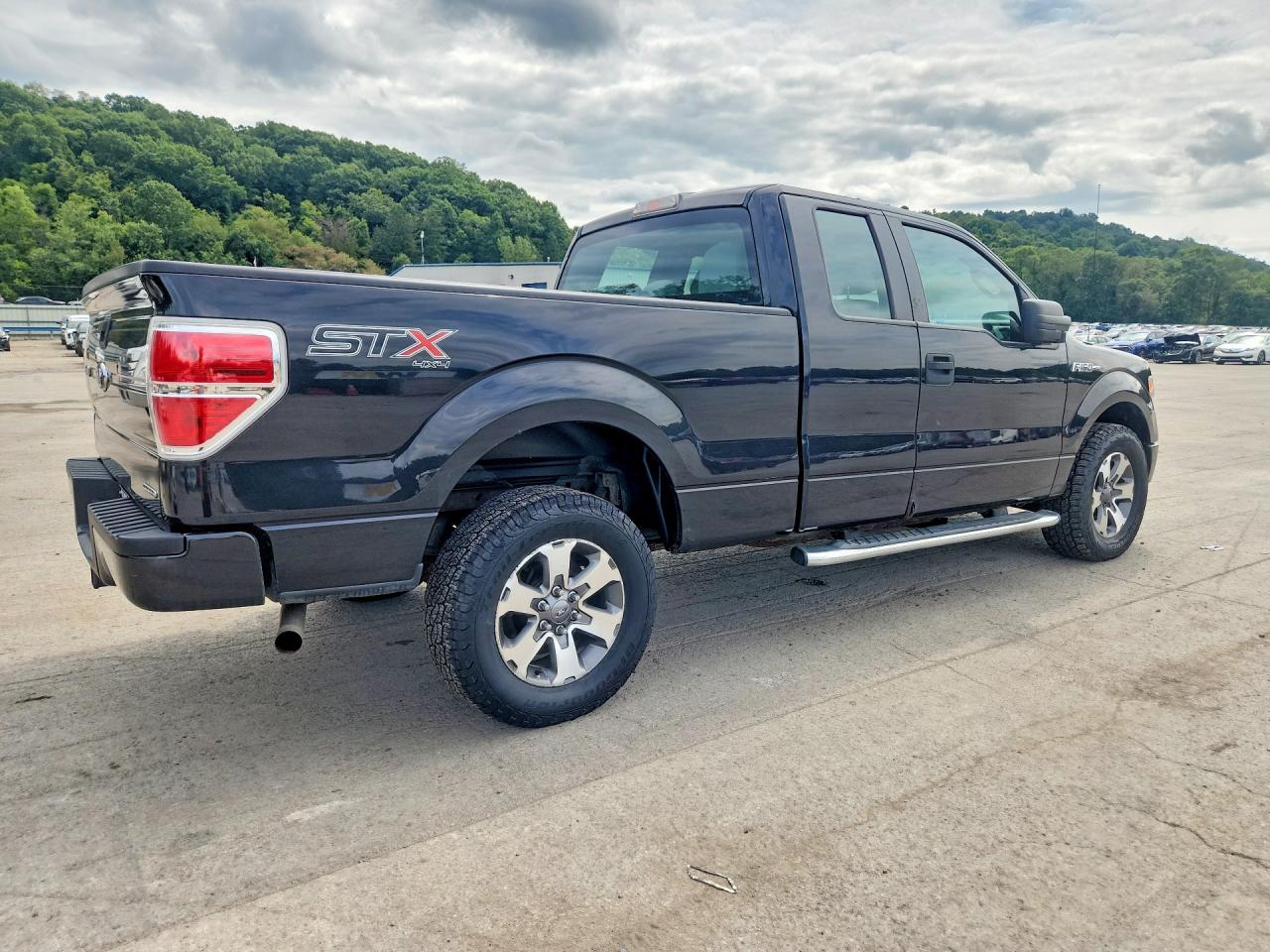 2014 Ford F150 Super Cab Black vin: 1FTEX1EM5EFC06518