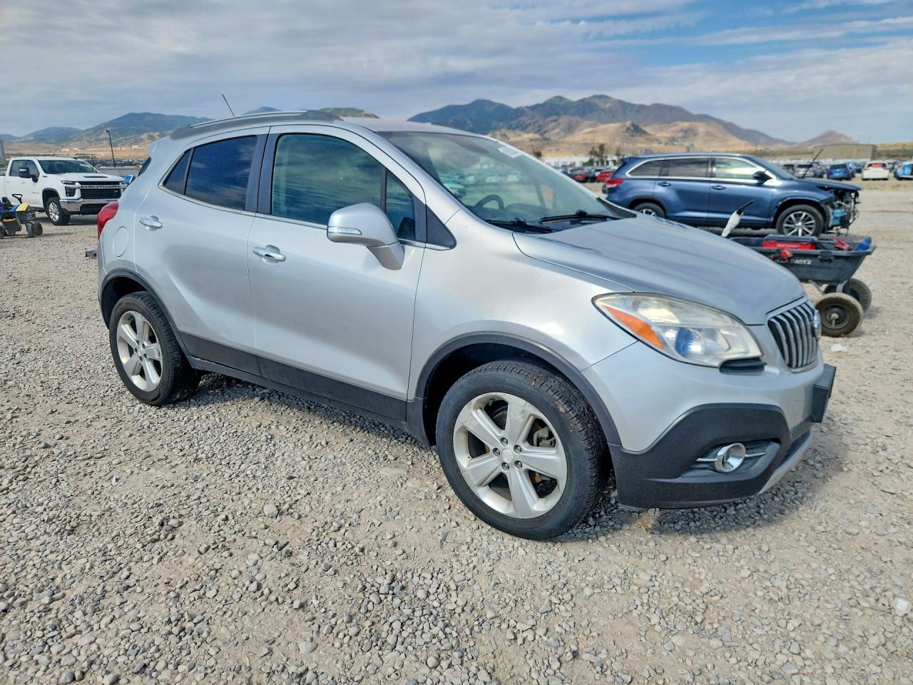2015 Buick Encore Convenience Серебряный vin: KL4CJFSB8FB040362